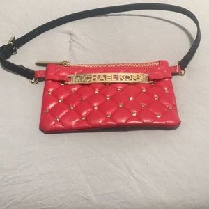 Woman’s fanny pack!